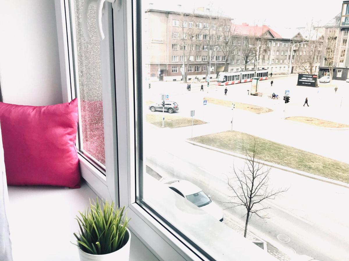 Cozy Central Apartment Tallinn Eksteriør bilde